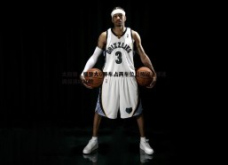 BBIN真人-太阳报，福登大G停车占两车位引热议，球迷调侃该吃红牌